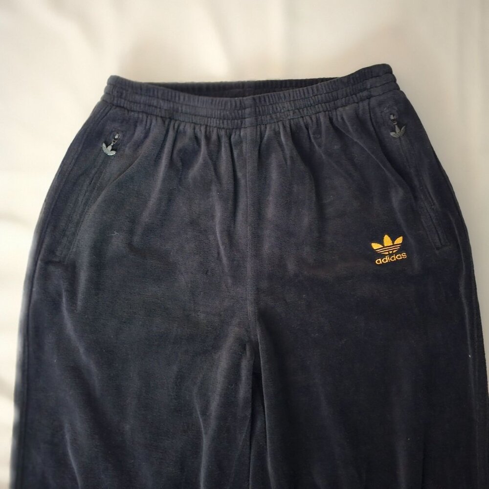 Adidas Adult Unisex Black Vintage Three Stripes Straight Jogger Pants Sz Medium - Picture 5 of 16